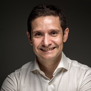 Dr Alexis Pinel - chirurgien ophtalmologiste